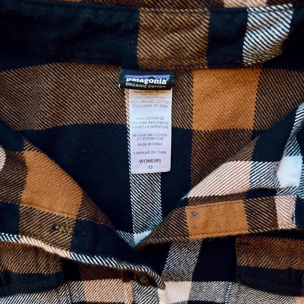 Patagonia Organic Cotton Flannel Plaid Shirt women’s size 12 - Picture 2 of 7